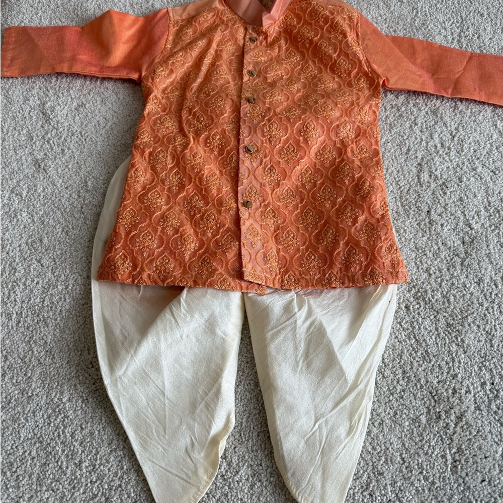 Indian / pakistani kids kurta.